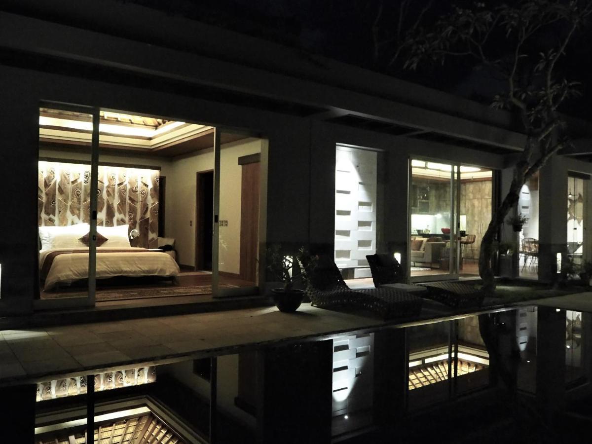 Pronoia Beach Resort Jimbaran Extérieur photo