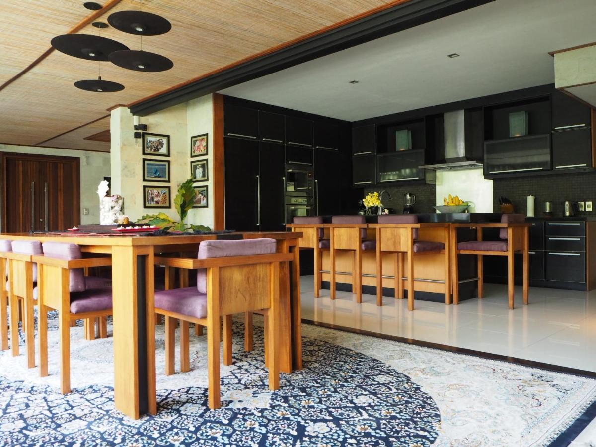 Pronoia Beach Resort Jimbaran Extérieur photo