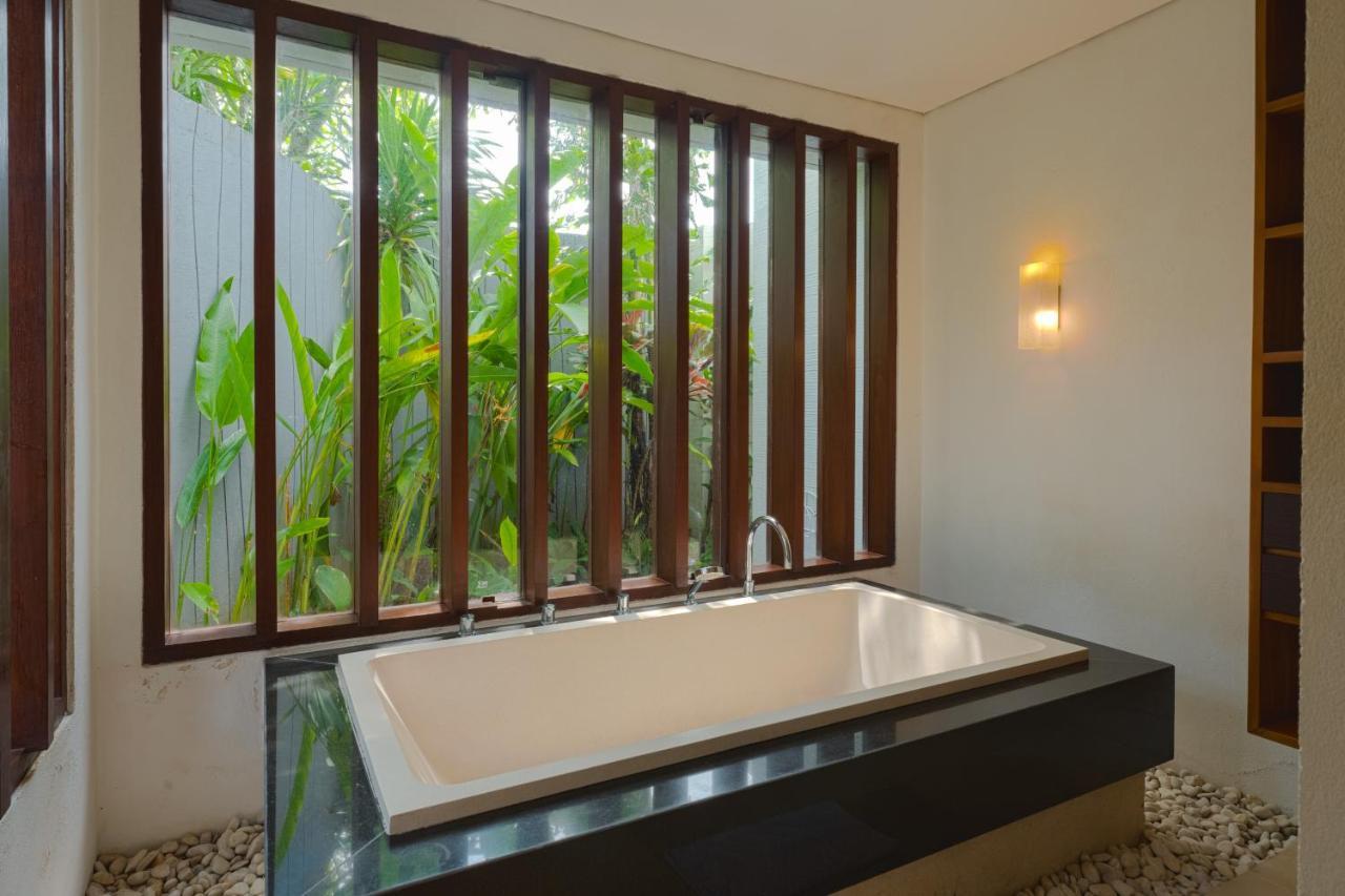 Pronoia Beach Resort Jimbaran Extérieur photo